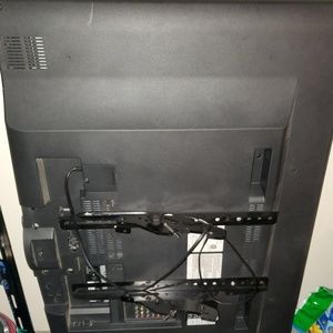 JVC 55" FLAT SCREEN TV